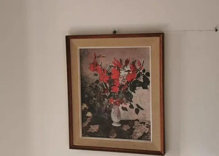 Leoncavallo Apartment